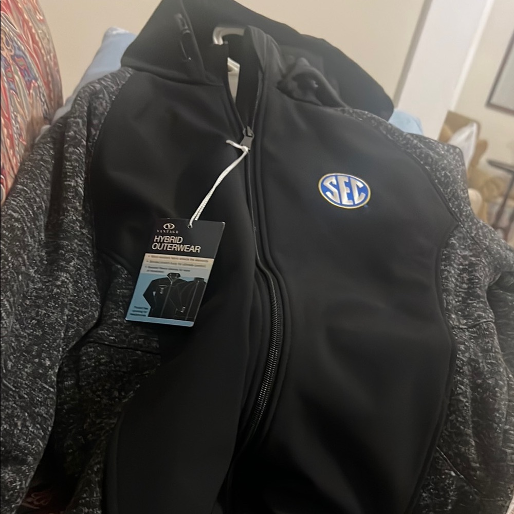 Women’s Vantage SEC Branded Soho Jacket in Black Size Medium